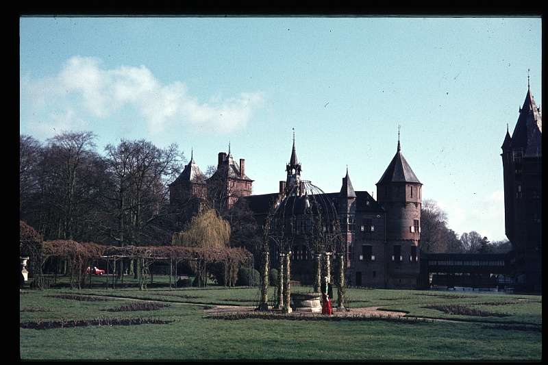 17.Haarzuilen apr 1975 Brigitte.JPG